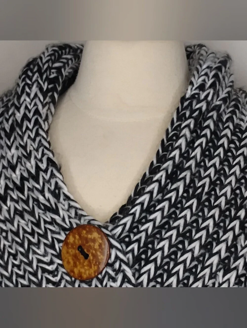 Women's Black & White Fringe Soft Warm Woven Crochet Knit Shawl Wooden Buttons